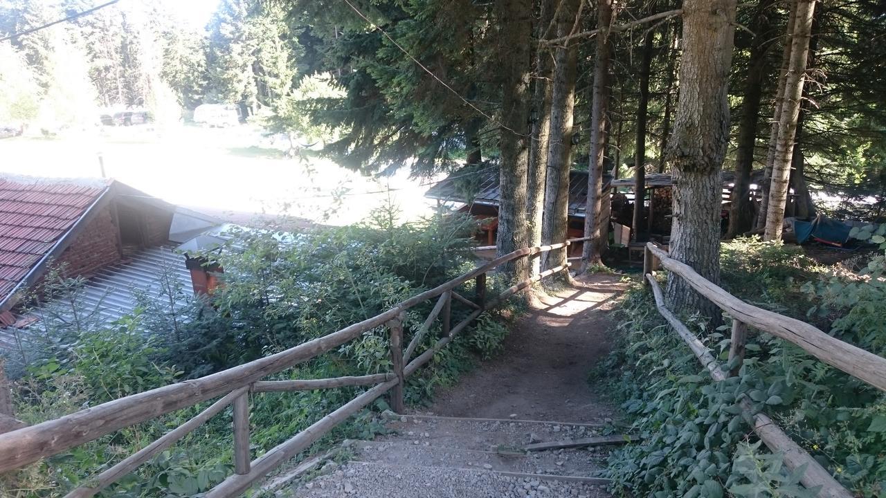 Malka Yurta Hut Villa Panicişte Exterior foto